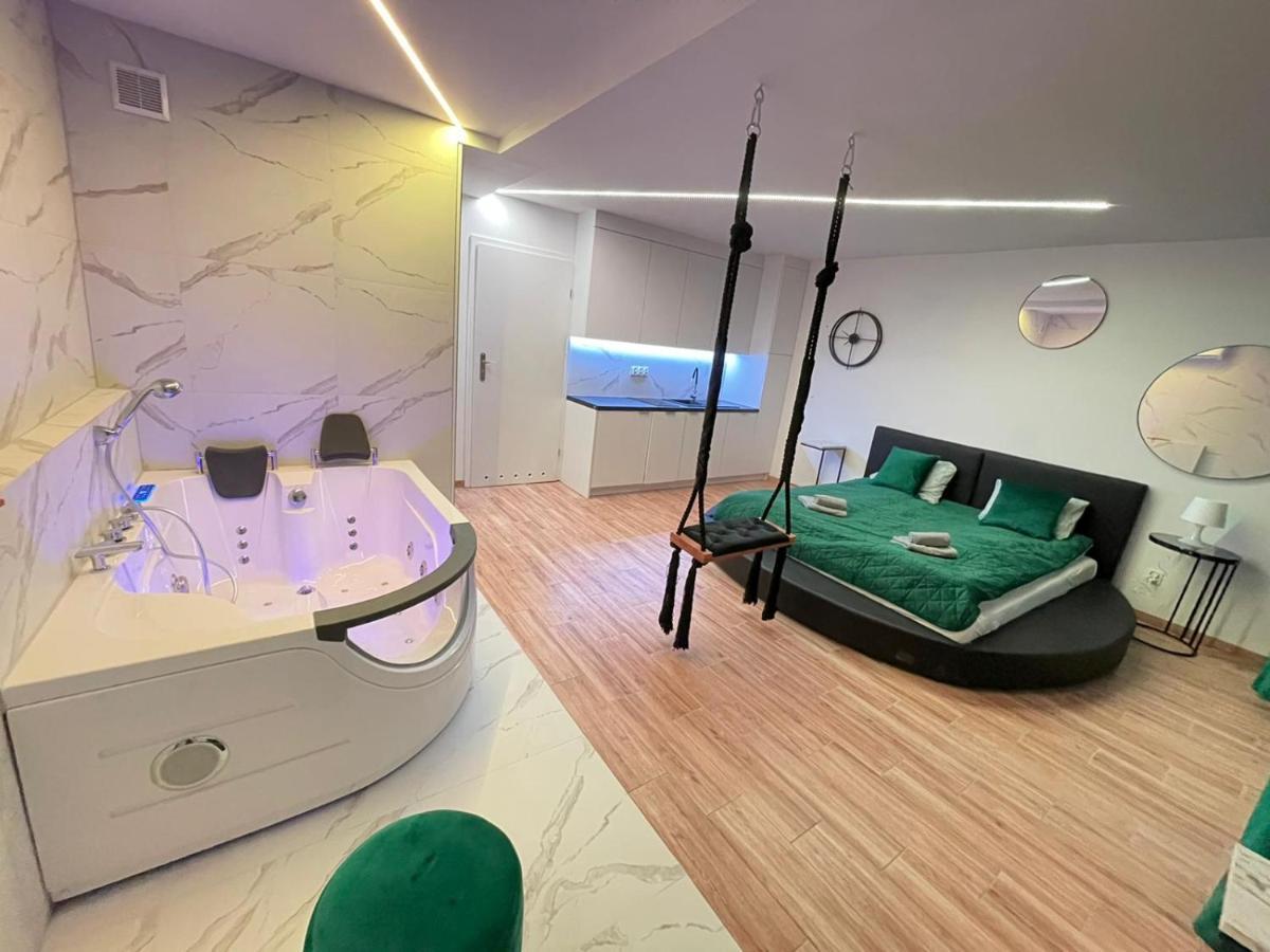 Yourapart Jacuzzi Przy Zamku Krolewskim Варшава Екстер'єр фото
